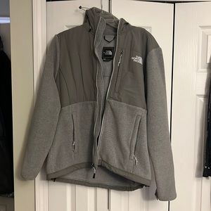 Northface Fleece Hooded Jacket brand new never worn without tags